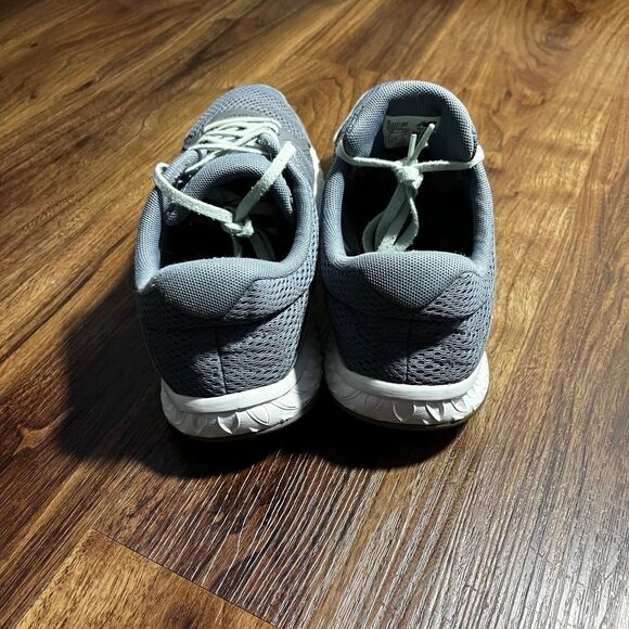 New Balance 420v4 Gray Silver Running Shoes Size 10 D W420LG4 Women's - Picture 2 of 16